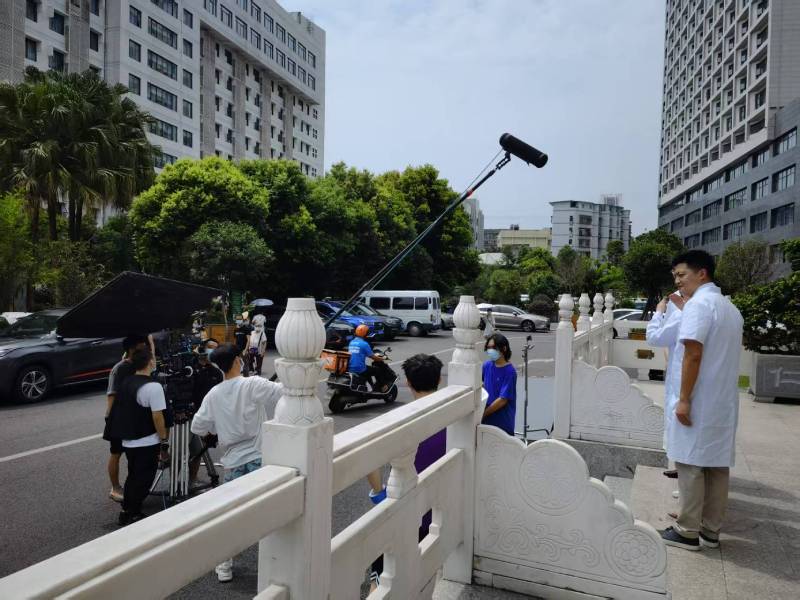 化州市广告片拍摄公司低成本实现高规格制作的诀窍